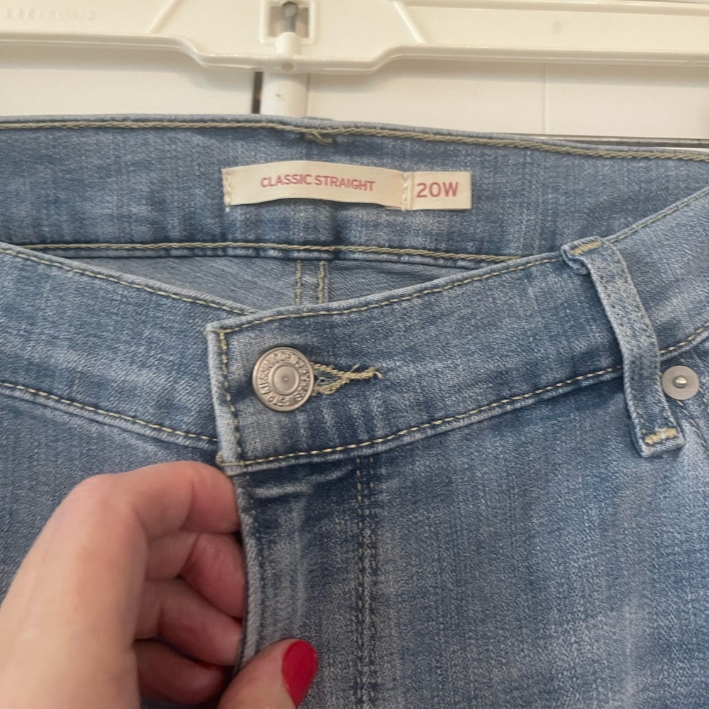 Levi's Women's Blue Jeans 20W - Picture 3 of 5